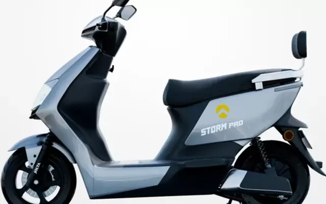 Jolta Storm Pro Jolta Storm Pro Silver Color