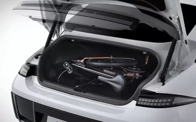 Hyundai Ioniq 6 Hyundai Ioniq 6 boot space