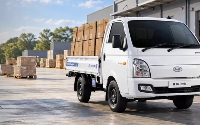Hyundai Porter H-100 price in pakistan