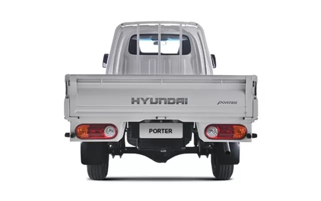 Hyundai Porter H-100 Hyundai Porter H-100 rear