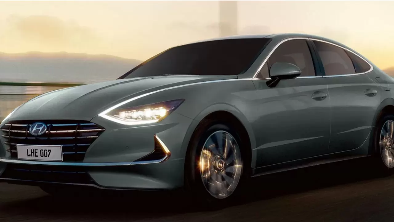 Hyundai Sonata Hyundai Sonata price in Pakistan