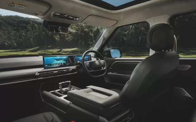 MG U9 MG U9 interior