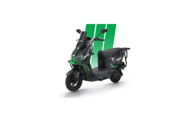 Revoo B12 price in Pakistan