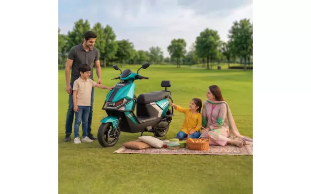 Revoo C35 Young Revoo C35 Young exterior