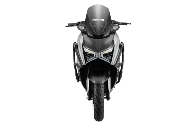 Revoo E52 Revoo E52 front
