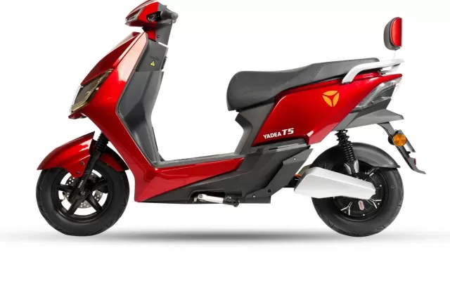 Yadea T5 Yadea T5 side
